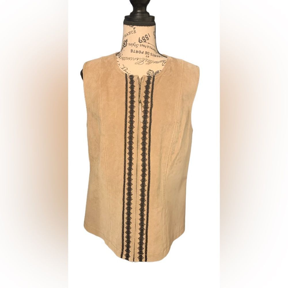 NWOT Vtg JH Collectibles Genuine Leather Suede Embroidered Vest - Picture 6 of 10